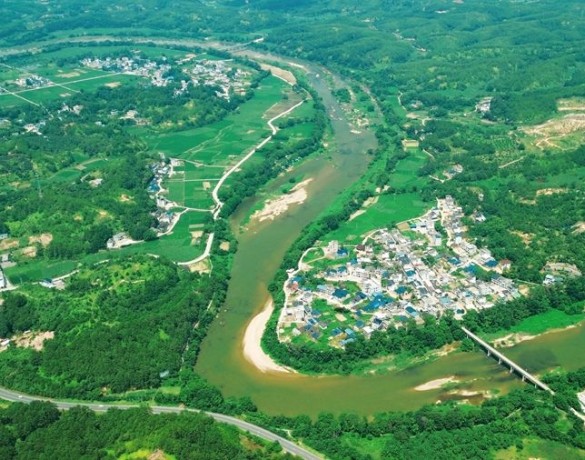 學(xué)習(xí)進(jìn)行時｜“綠水青山就是金山銀山”——習(xí)近平推動生態(tài)環(huán)境保護(hù)的故事